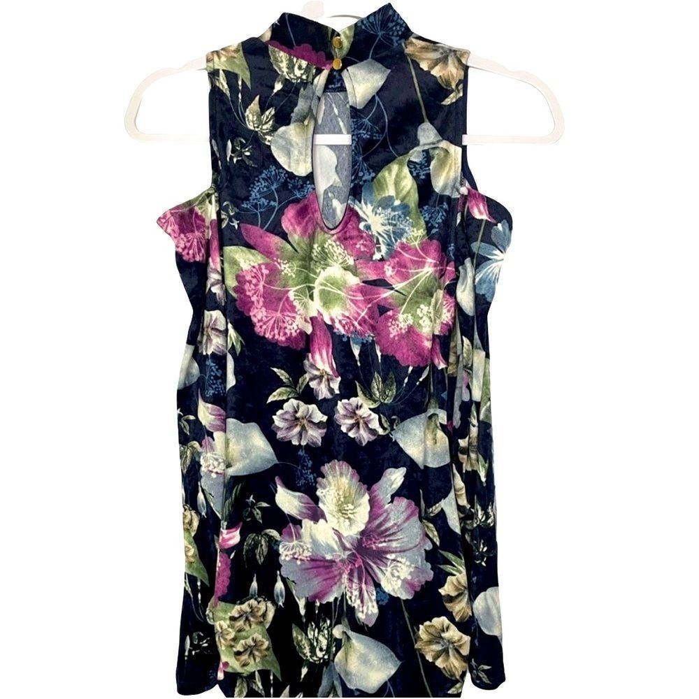 MID thigh velvet floral dress - Picture 4 of 14